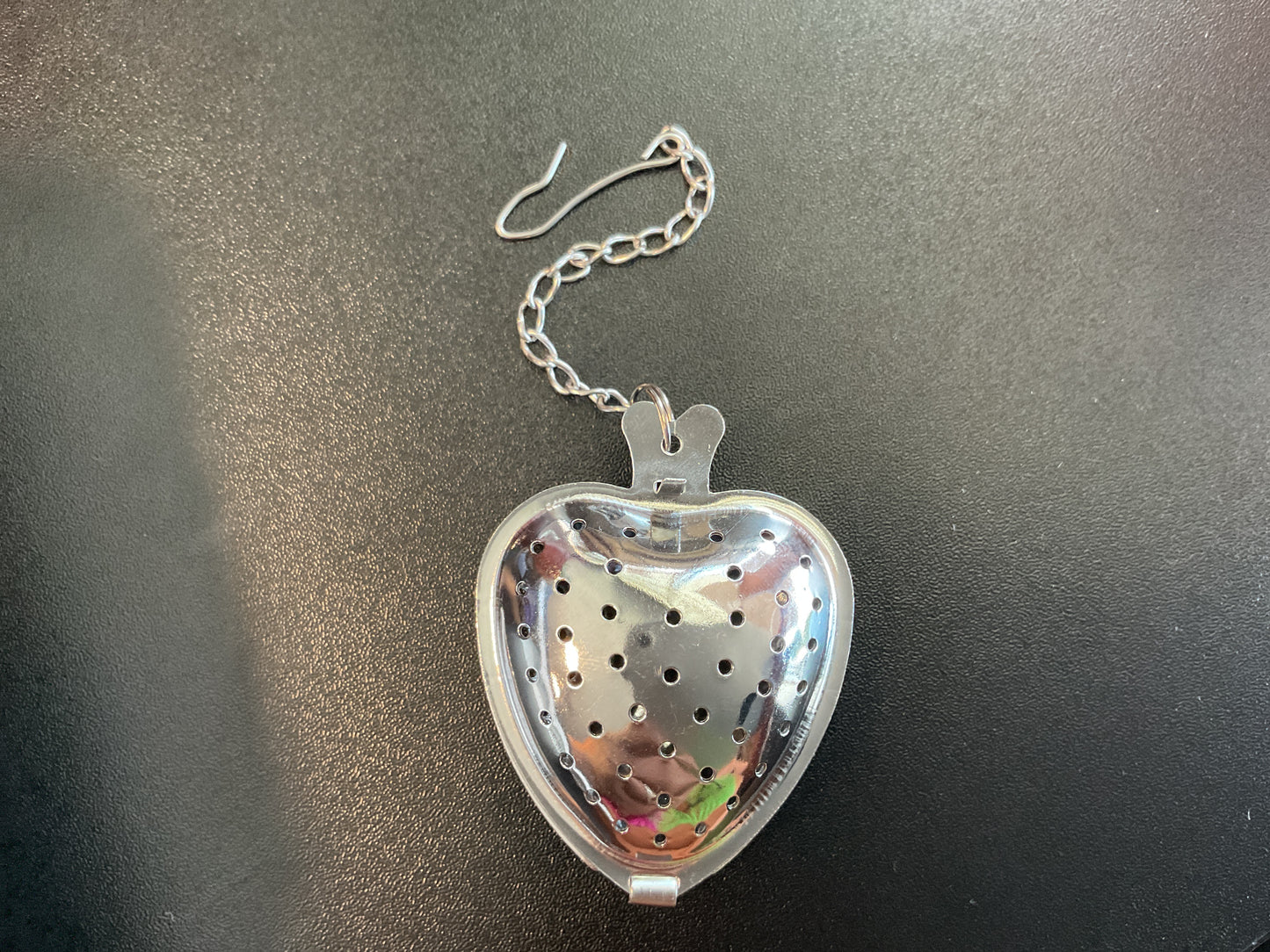 Heart shaped tea ball (1 tsp capacity)